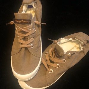 Tommy Bahama corduroy slip ons